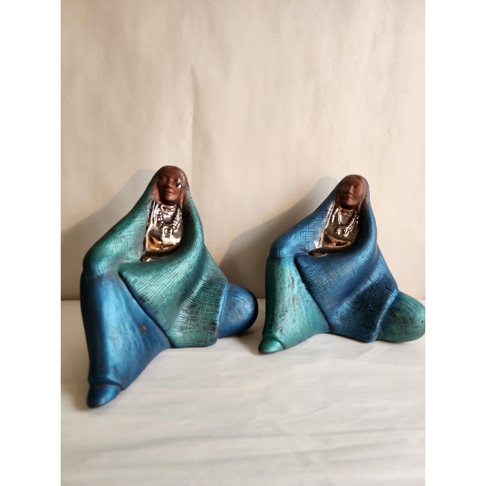 Bookends pair of Southwestern Native American–inspired "blanket woman" sculpture
